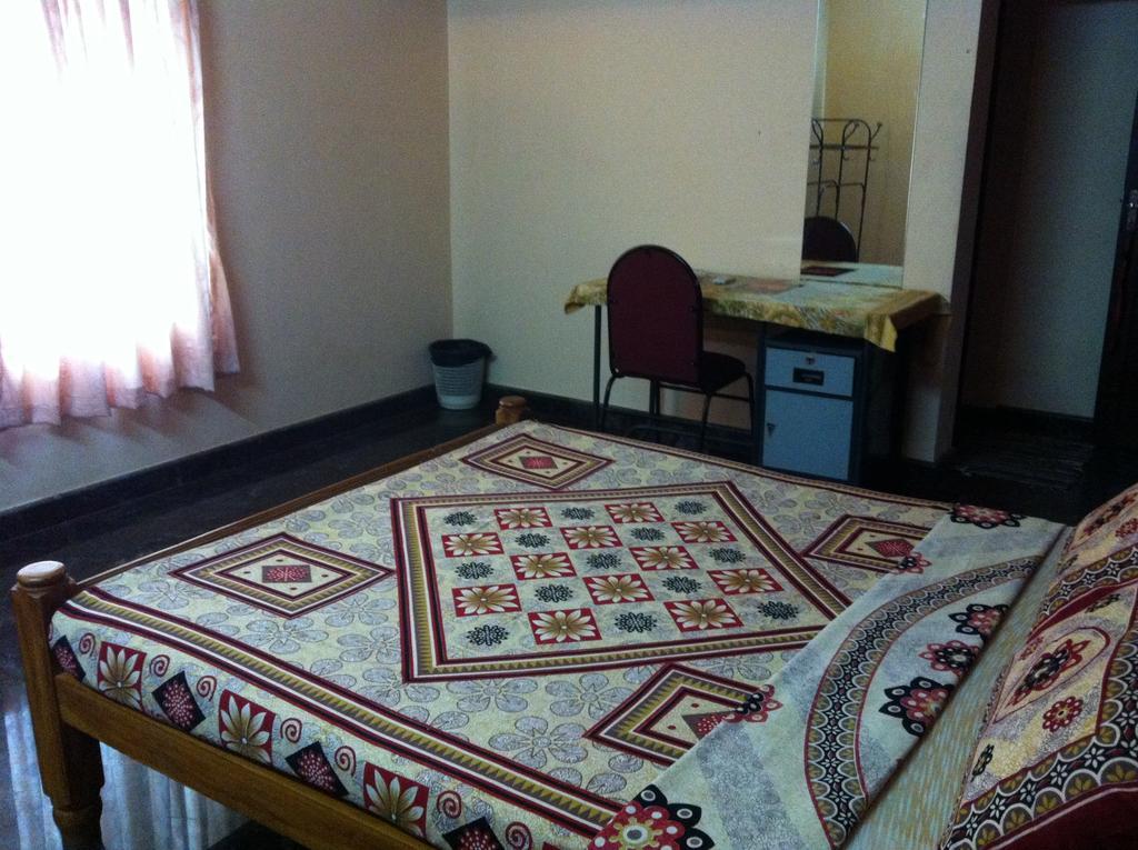 Paradise Inn Guest House Alappuzha Экстерьер фото